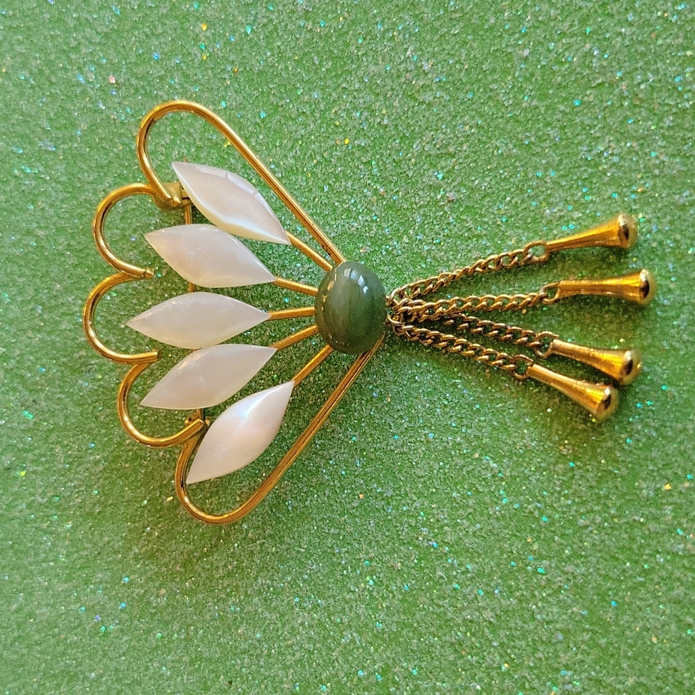 Brooch